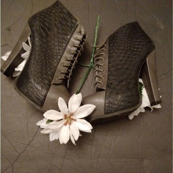 Kiss & Tell Black/Gray Lace Up Booties - Picture 1 of 6